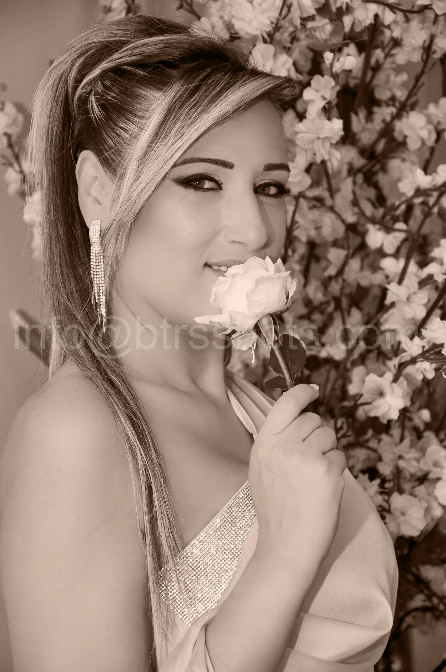 Portrait & Photoshoots photograph 3